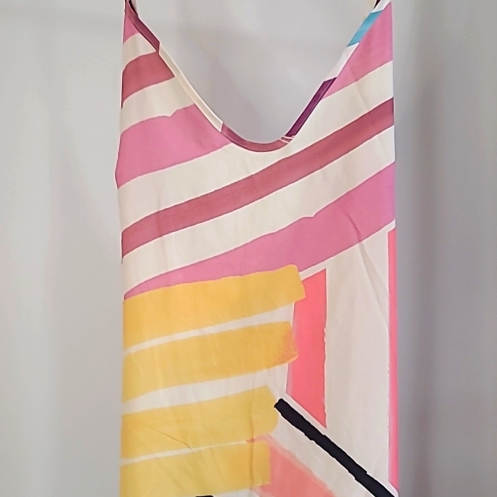 Cupshe dress NWT, pastels and flowy size Medium